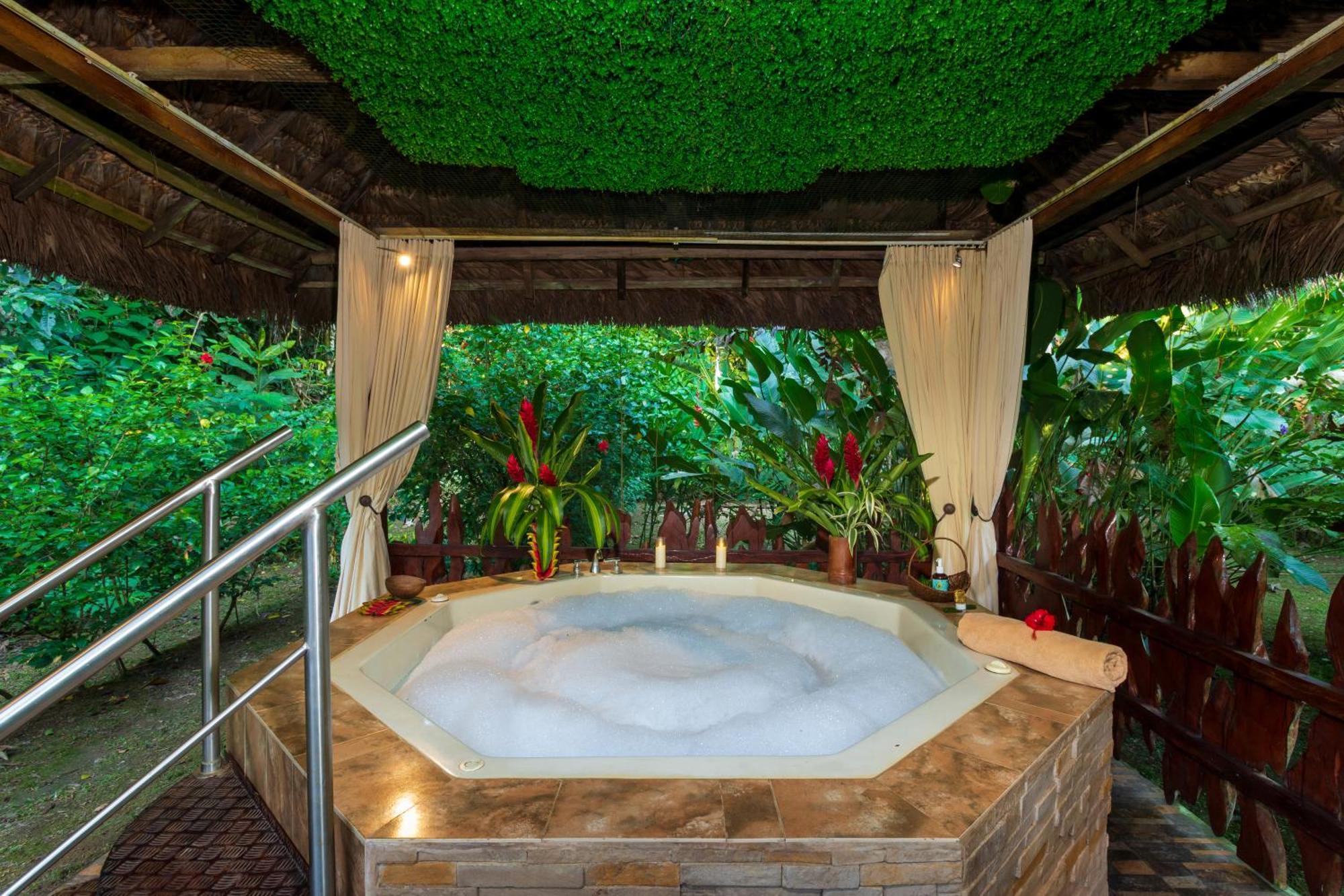 La Selva Eco-Lodge & Retreat Providencia Екстер'єр фото